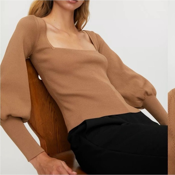 Aritzia Babaton Sweater - Picture 2 of 6
